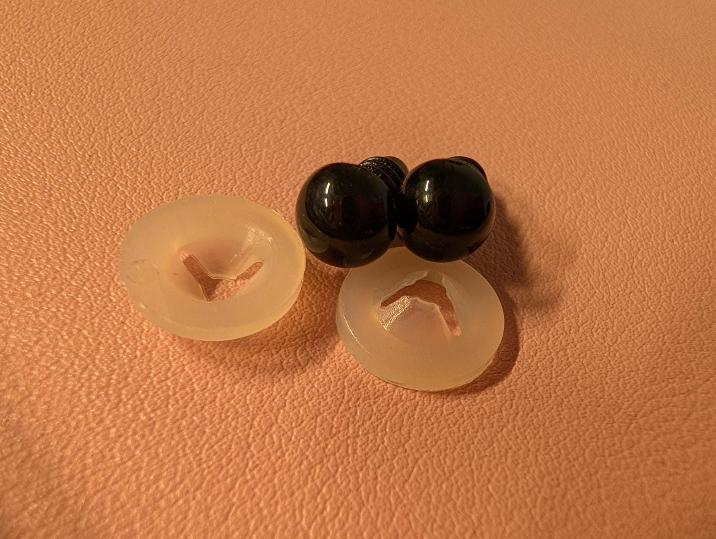 8mm Augen