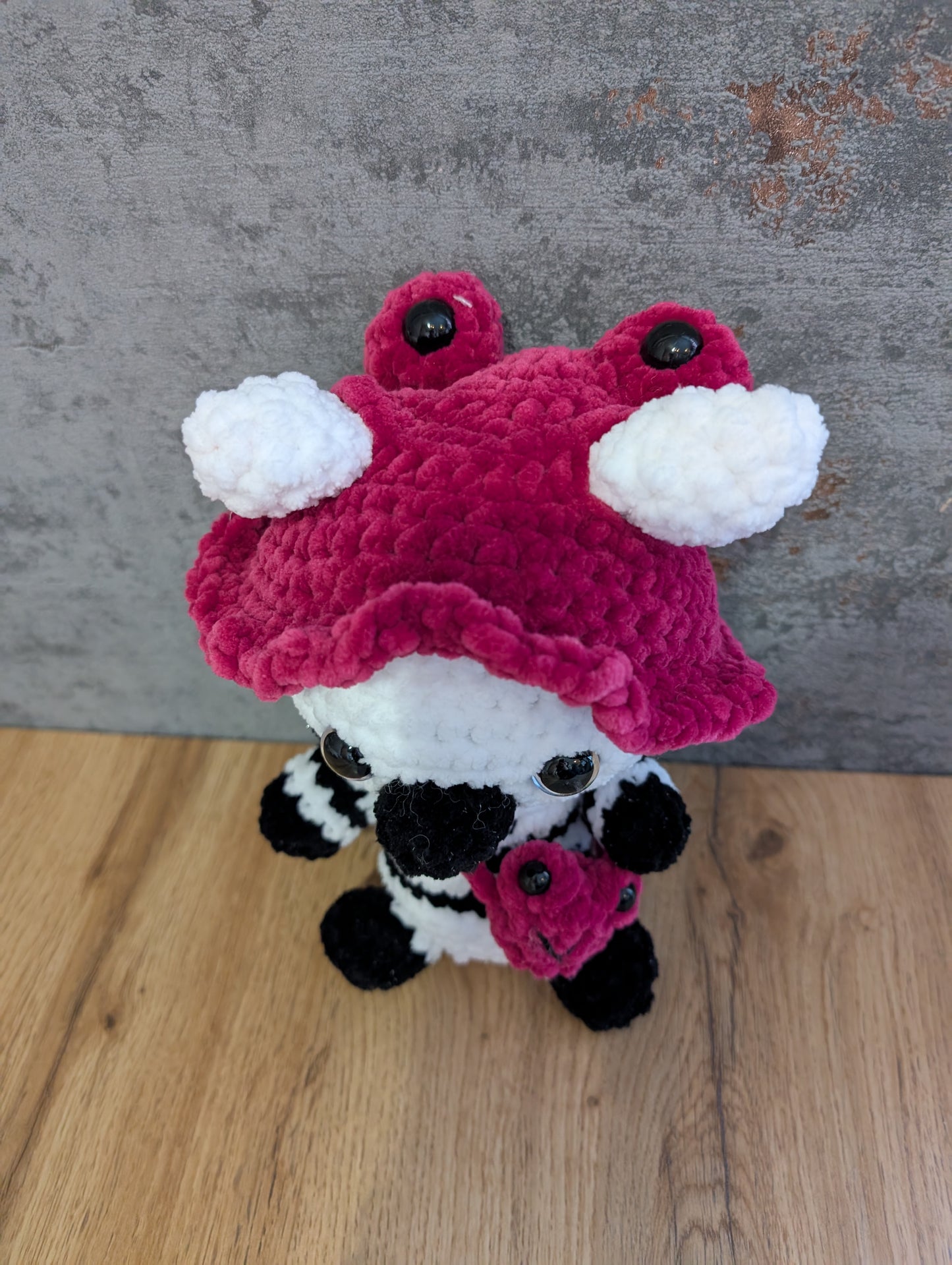 Zebra mit Frosch Mütze ( Zoe)